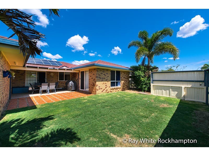 82 Carara Drive, Kawana QLD 4701