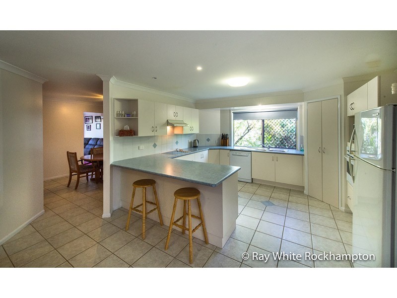 82 Carara Drive, Kawana QLD 4701