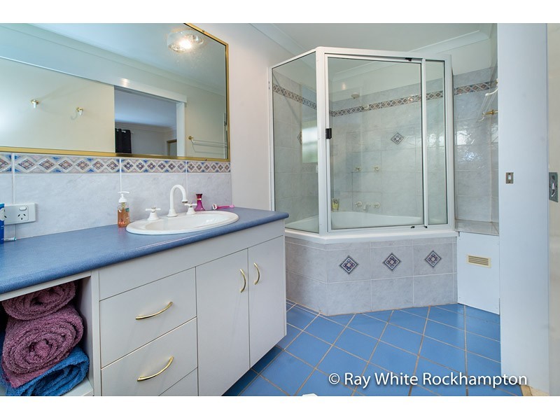 82 Carara Drive, Kawana QLD 4701