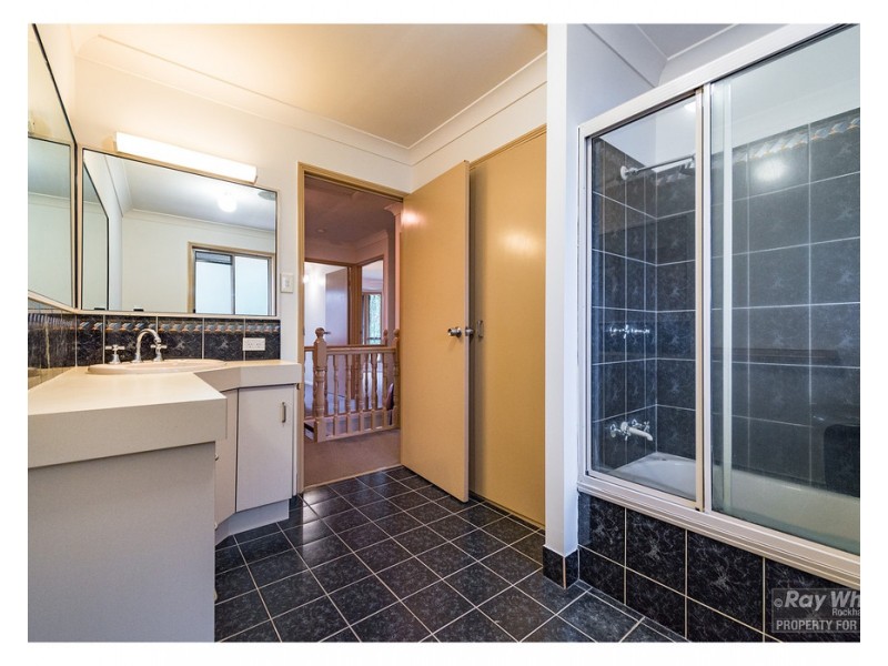 4/204 Kerrigan Street, Frenchville QLD 4701