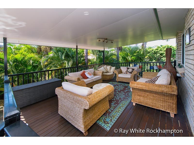 3 Bartram Place, Kawana QLD 4701