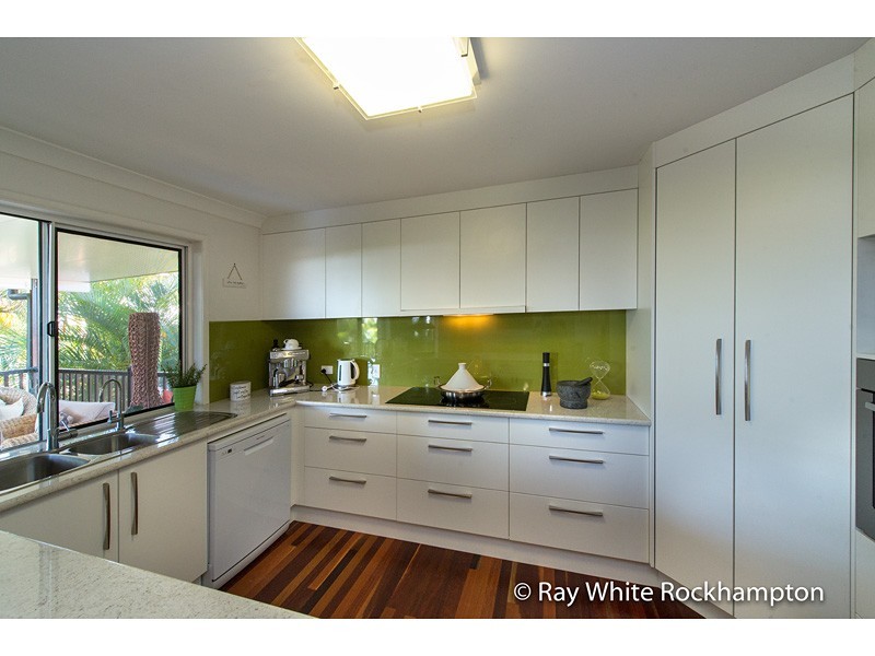 3 Bartram Place, Kawana QLD 4701