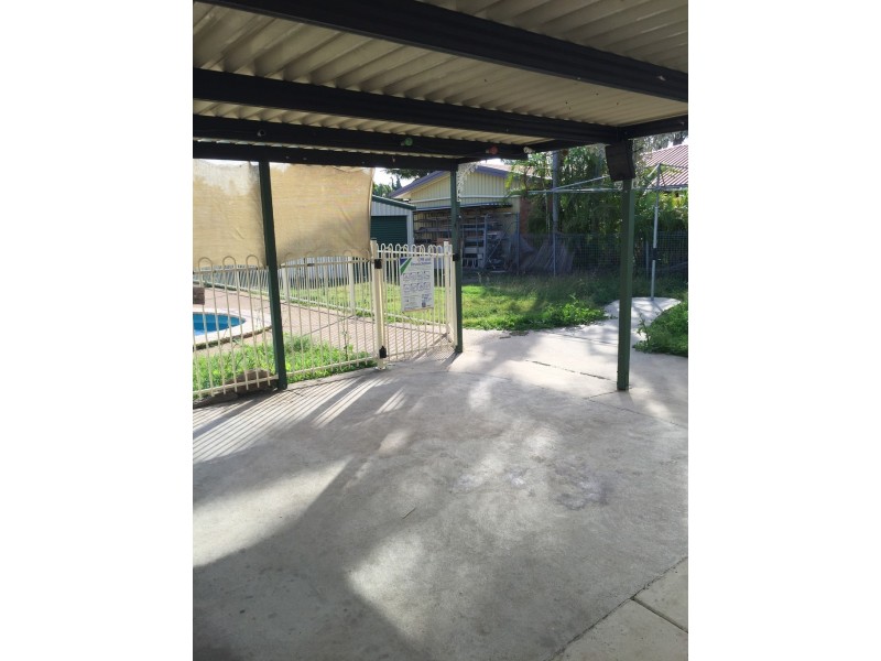 16 Davidson Street, Park Avenue QLD 4701