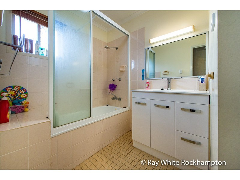 335 Fenlon Avenue, Frenchville QLD 4701