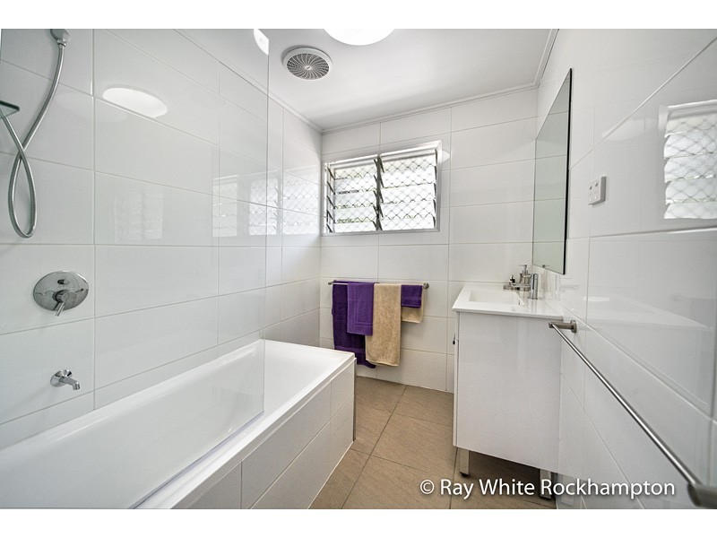 284 Dempsey Street, Koongal QLD 4701