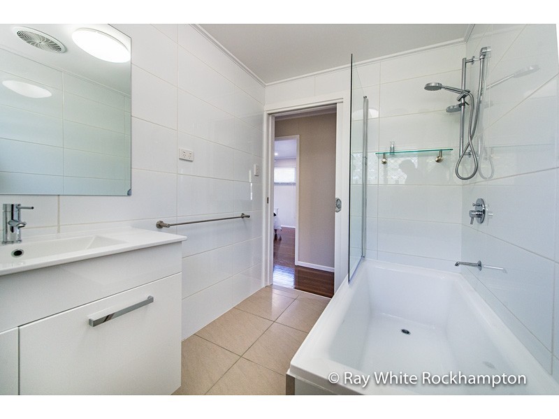 284 Dempsey Street, Koongal QLD 4701