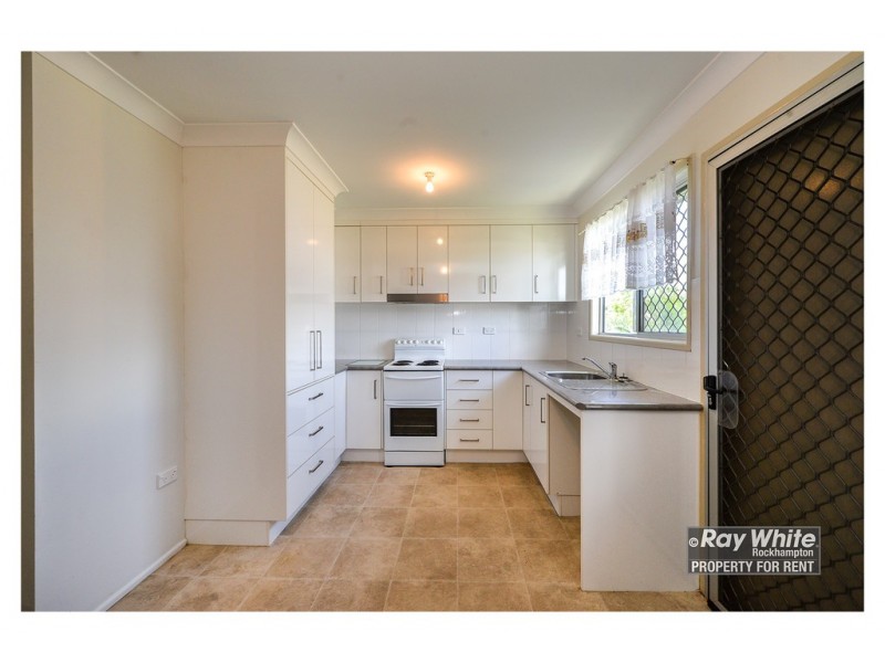 11 Duffy Street, Kawana QLD 4701