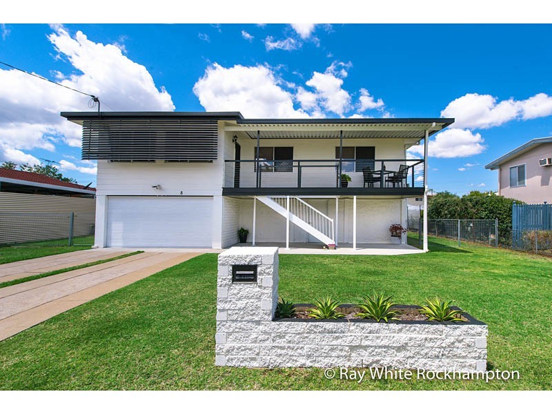 8 Webber Avenue, Kawana QLD 4701