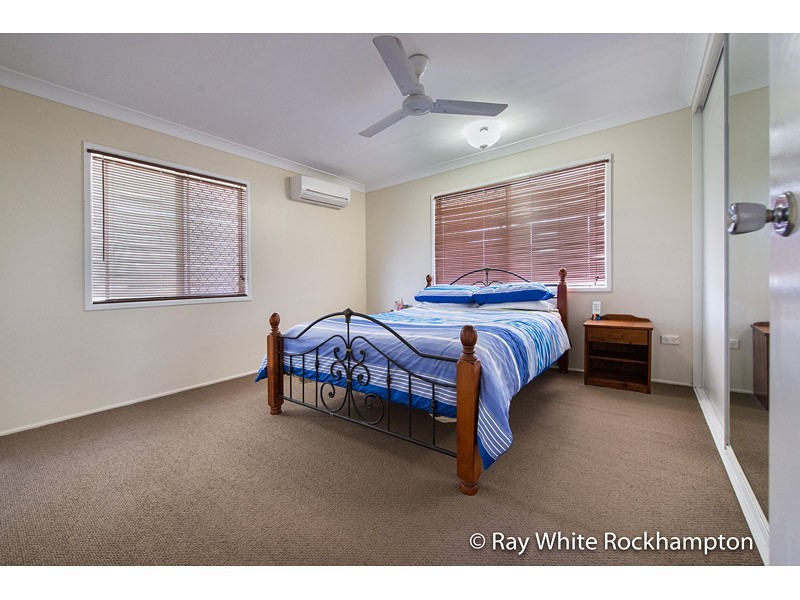 8 Webber Avenue, Kawana QLD 4701