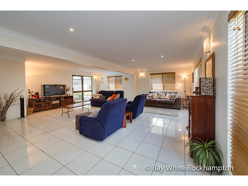 6 Vyner Street, Wandal QLD 4700