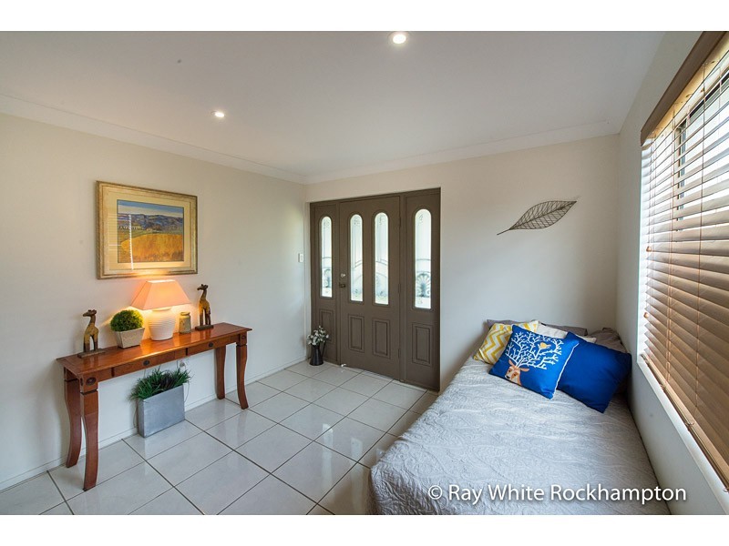 6 Vyner Street, Wandal QLD 4700