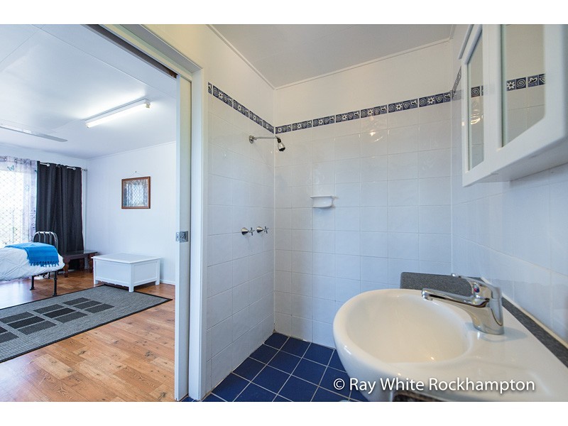 125 Julie Anne Drive, Glendale QLD 4711