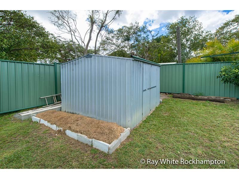 31 Beak Street, Koongal QLD 4701