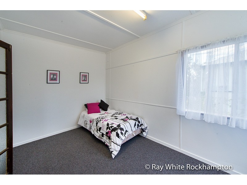 121 Glenmore Road, Park Avenue QLD 4701