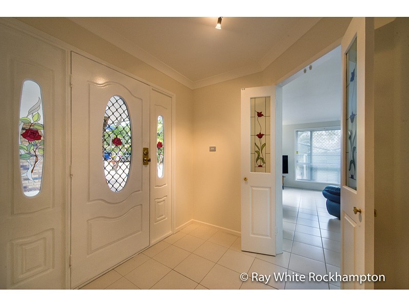 9 Samuel Crescent, Parkhurst QLD 4702