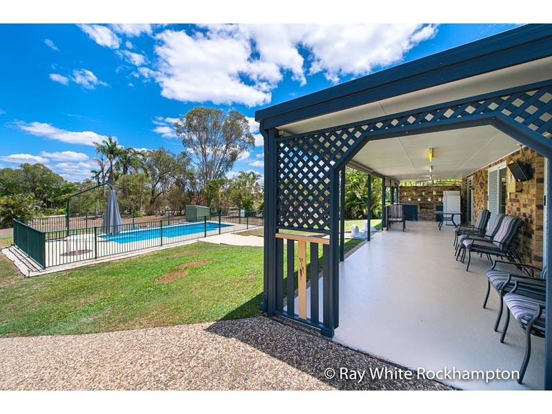 9 Samuel Crescent, Parkhurst QLD 4702