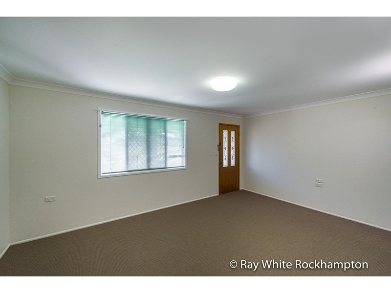 22 Duffy Street, Kawana QLD 4701