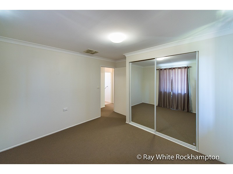 22 Duffy Street, Kawana QLD 4701