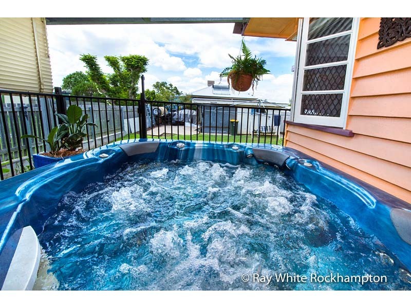 258 Dawbarn Street, Koongal QLD 4701