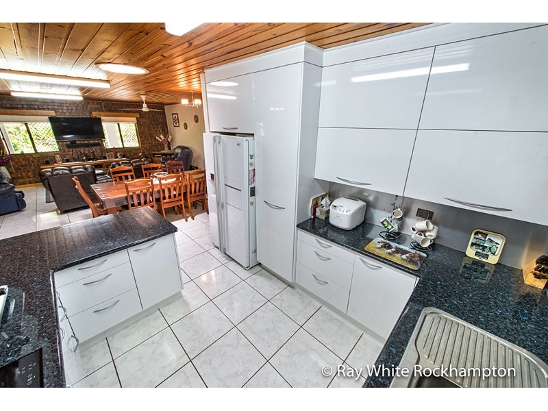 12 Jeffries Street, The Range QLD 4700