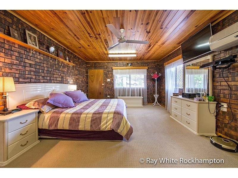 12 Jeffries Street, The Range QLD 4700