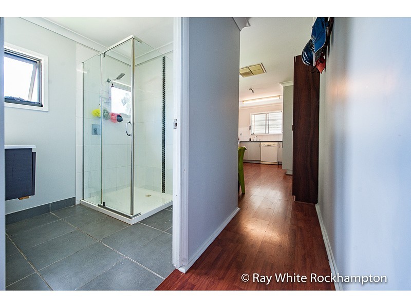 93 Stenlake Avenue, Kawana QLD 4701