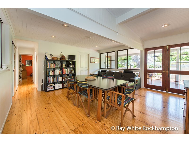 9 Henry Street, The Range QLD 4700