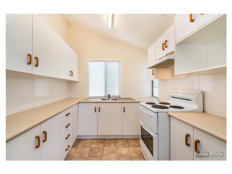 249A Moore Street, Berserker QLD 4701