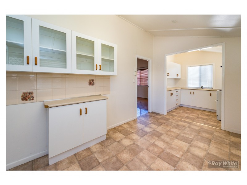 249A Moore Street, Berserker QLD 4701