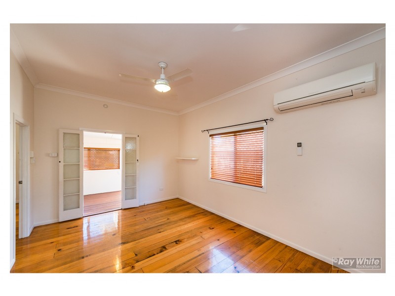 249A Moore Street, Berserker QLD 4701