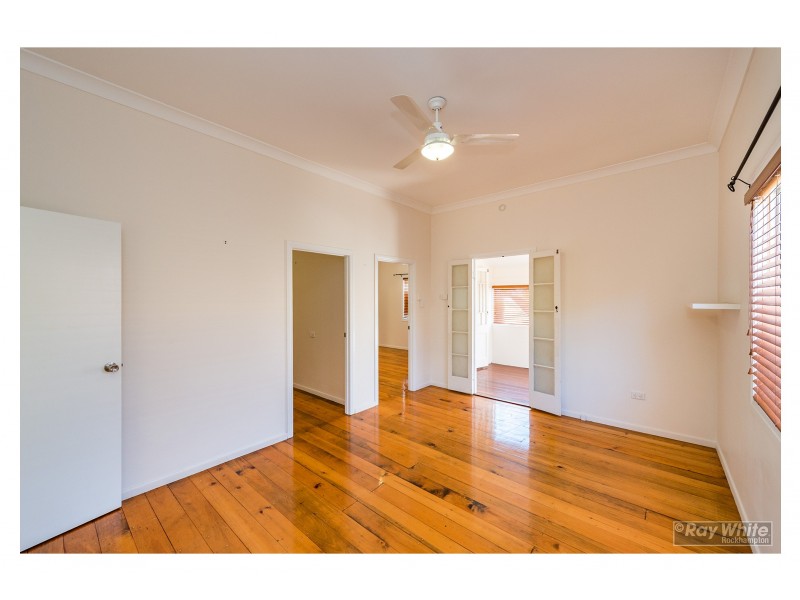 249A Moore Street, Berserker QLD 4701