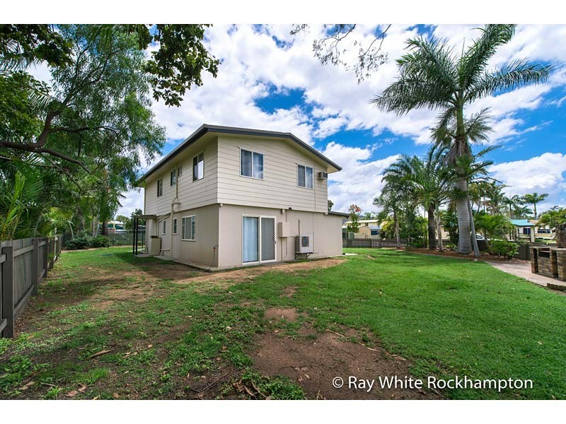 11 Pacey Street, Parkhurst QLD 4702