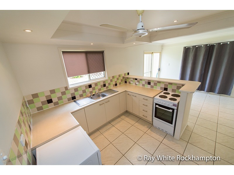 11 Pacey Street, Parkhurst QLD 4702