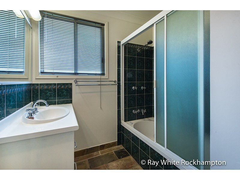 11 Pacey Street, Parkhurst QLD 4702