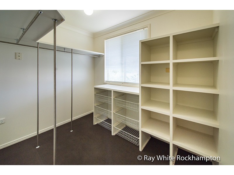 11 Pacey Street, Parkhurst QLD 4702