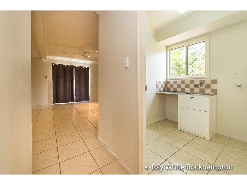 11 Pacey Street, Parkhurst QLD 4702