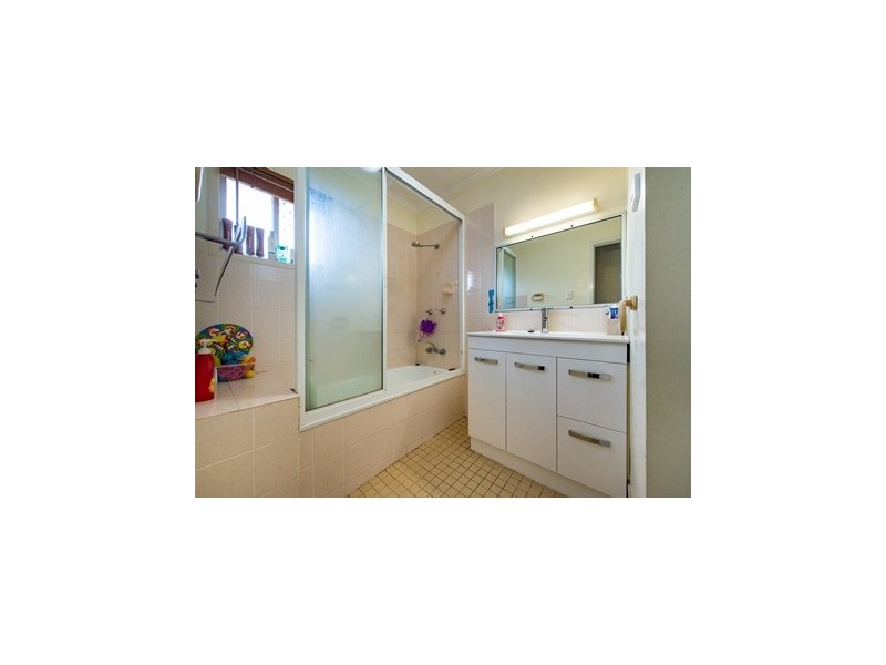 335 Fenlon Avenue, Frenchville QLD 4701