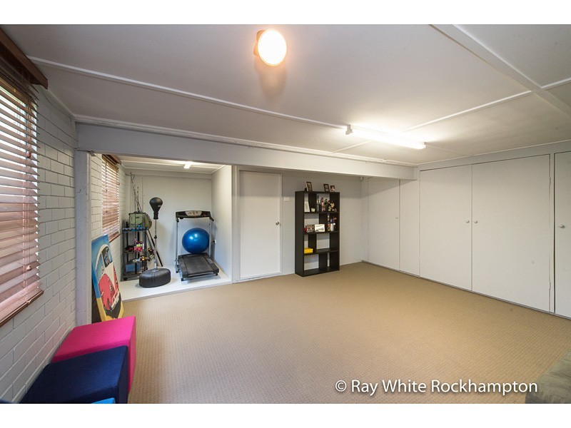 12 Crick Street, Kawana QLD 4701