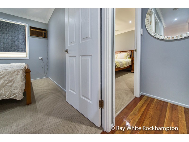 12 Crick Street, Kawana QLD 4701