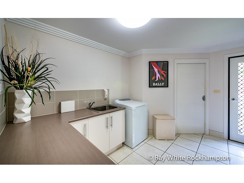 12 Candlebark Court, Frenchville QLD 4701