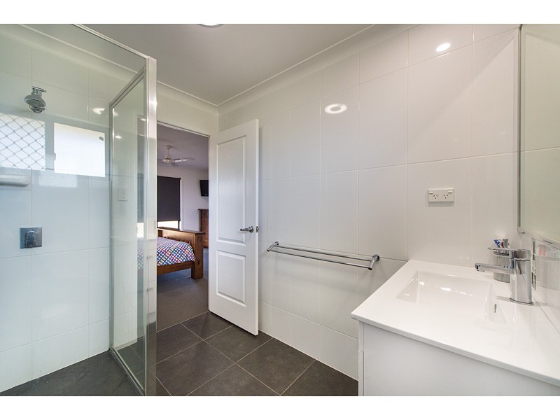 68 Stirling Drive, Rockyview QLD 4701