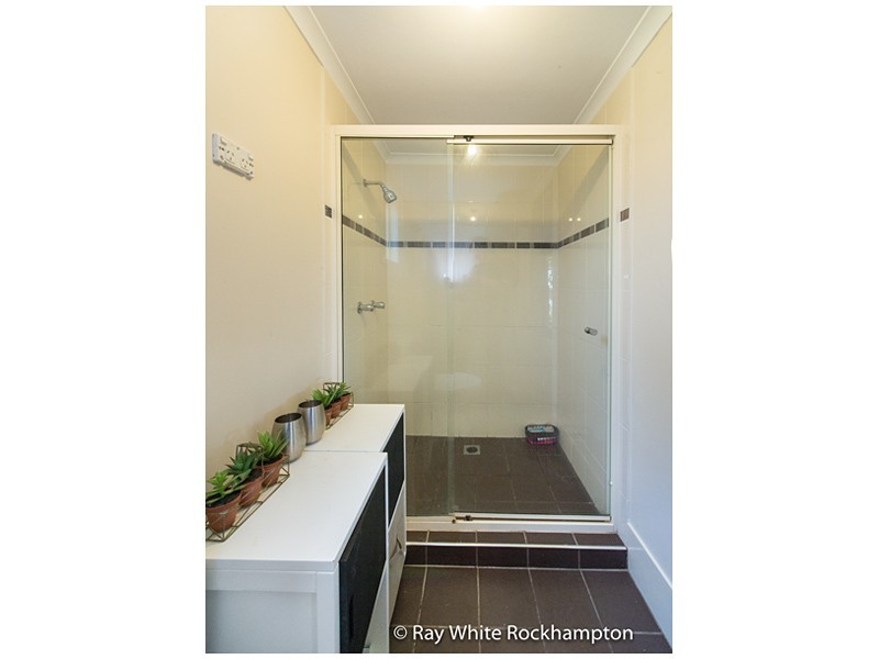 2 Millroy Street, Wandal QLD 4700