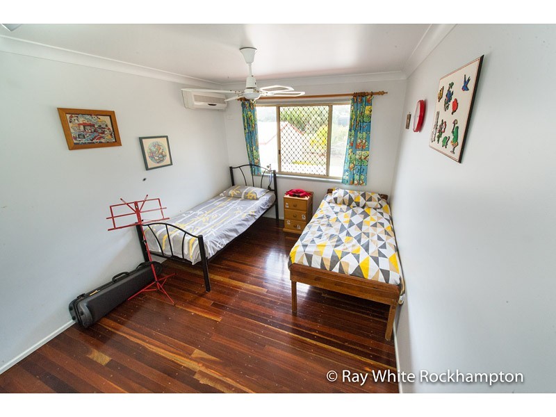 12 Schlencker Drive, Glenlee QLD 4711