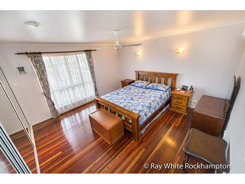 12 Schlencker Drive, Glenlee QLD 4711