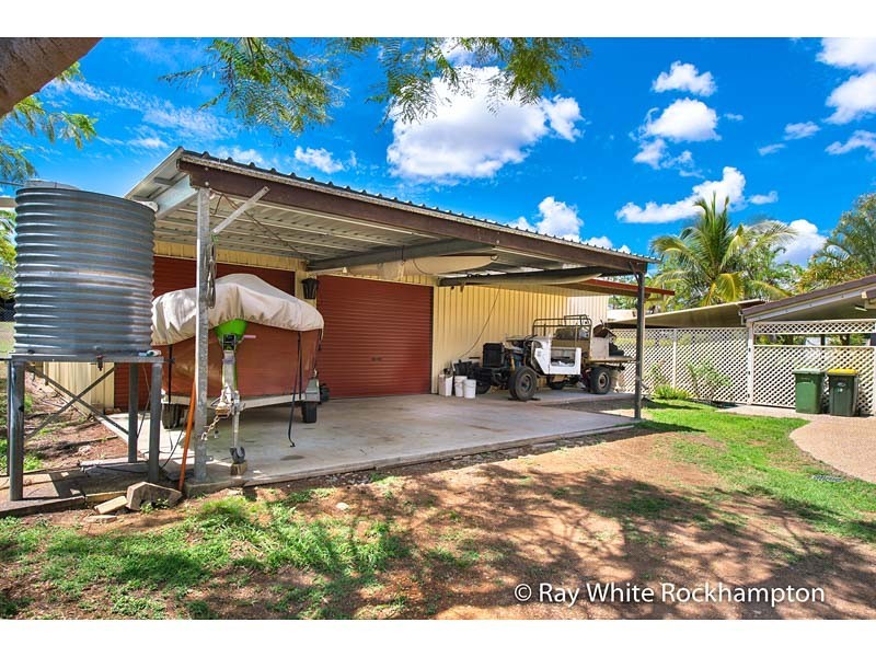 12 Schlencker Drive, Glenlee QLD 4711