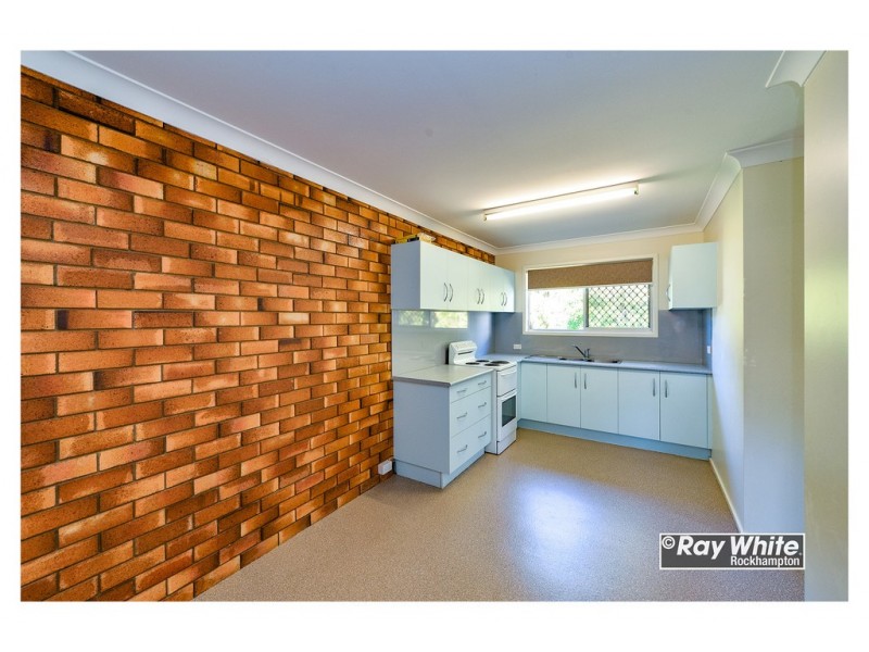 2/106 Hyde Street, Frenchville QLD 4701