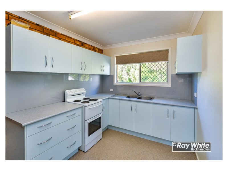 2/106 Hyde Street, Frenchville QLD 4701