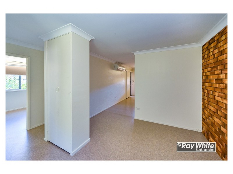 2/106 Hyde Street, Frenchville QLD 4701