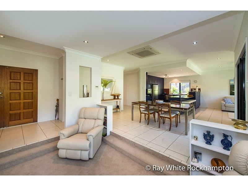 4 Greenwood Close, Frenchville QLD 4701