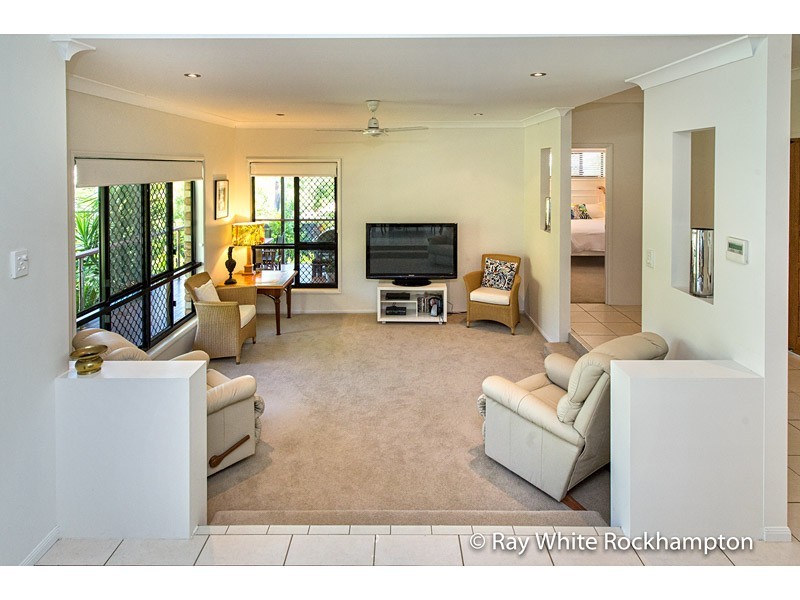 4 Greenwood Close, Frenchville QLD 4701